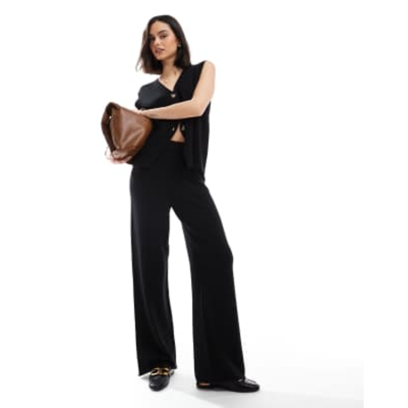 DESIGN relaxed fit waistcoat & wide leg trouser co-ord in black