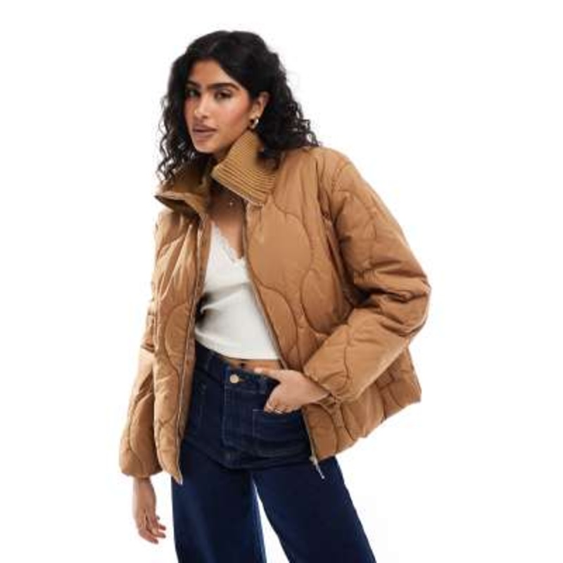 ONLY ribbed neck onion quilted coat in sand