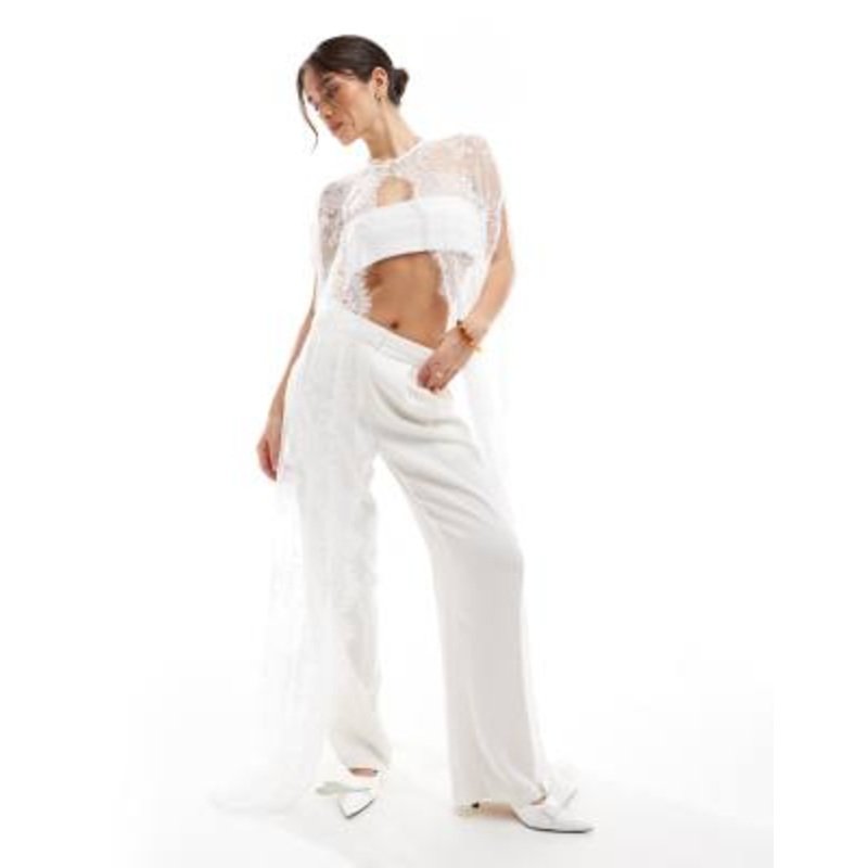 TFNC Bridal maxi lace cape with scallop detail in white