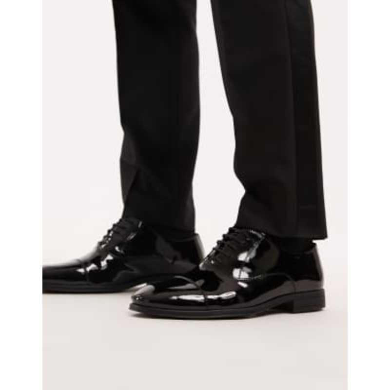 Walk London Oscar Oxford toe-cap shoe in black