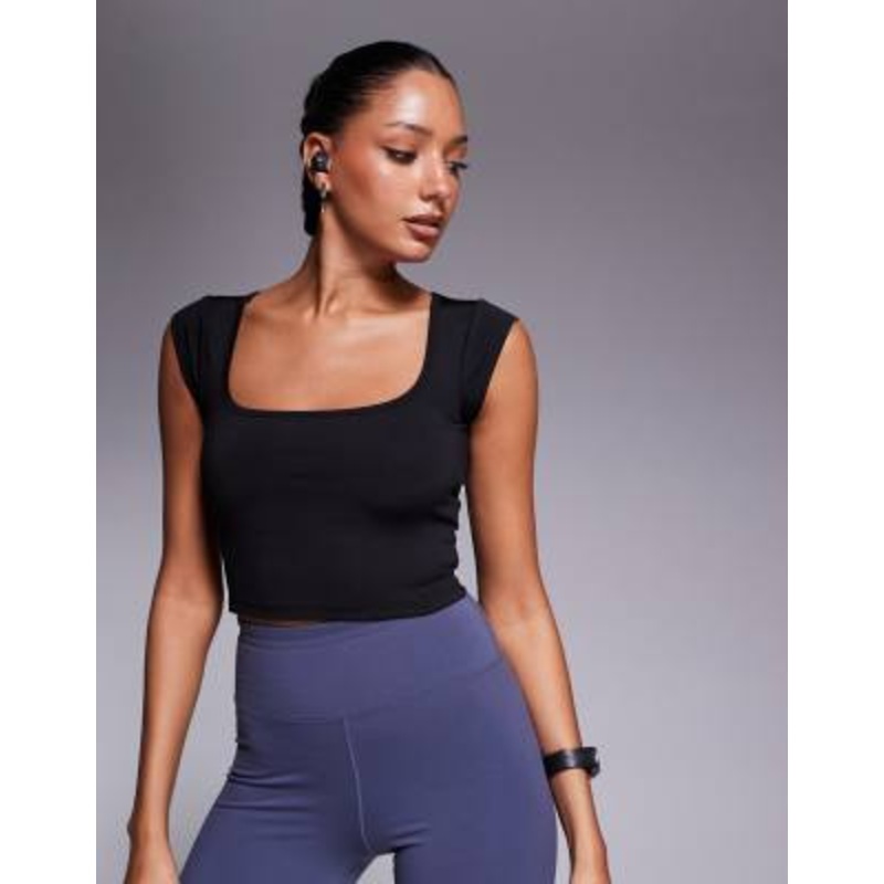 4505 active square neck cap sleeve top in black