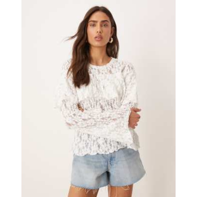 Gina Tricot jersey scalloped lace long sleeve caped top in vintage white