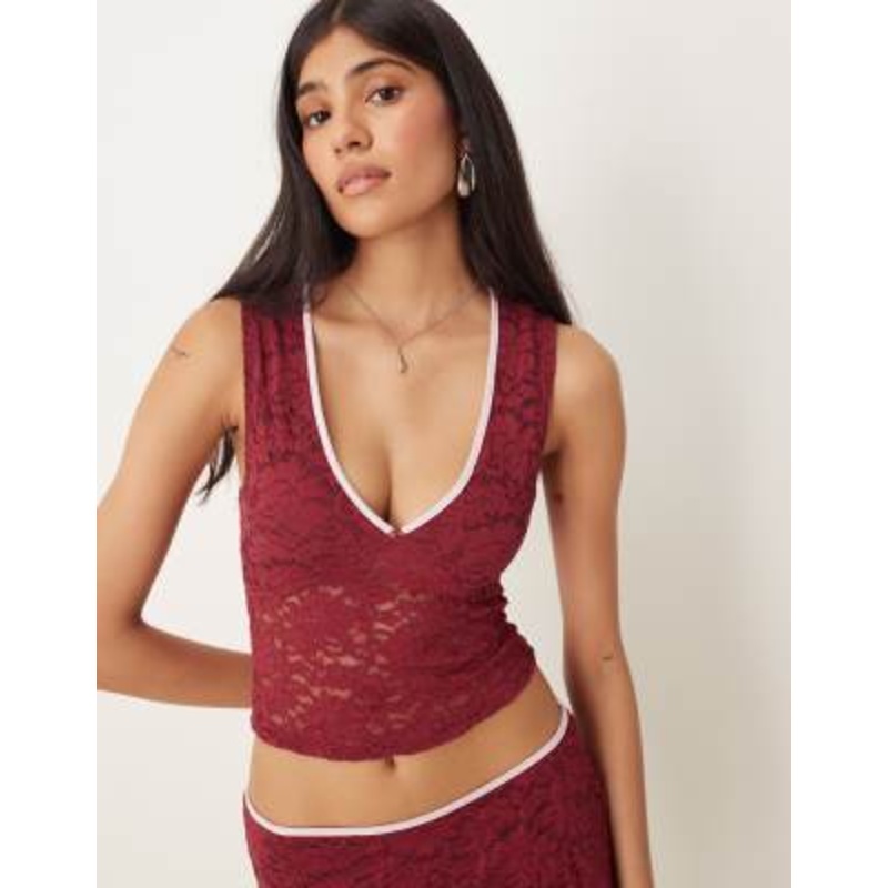 Motel Lihat lace top in burgundy – part of a set