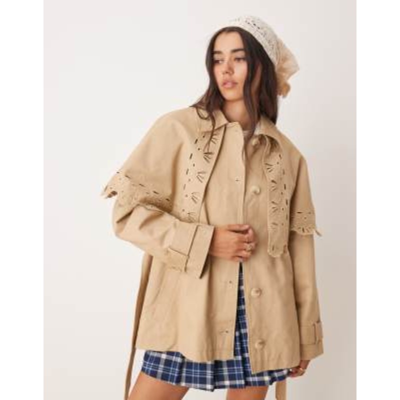 Miss Selfridge broderie detail cape crop trench in stone