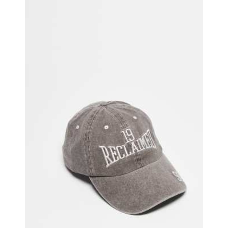 Reclaimed Vintage unisex cap with branding in washed gray