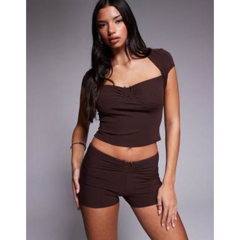 Tiger Mist Lunara slinky cap sleeve sweetheart metal hardware detail crop top in brown – part of a set