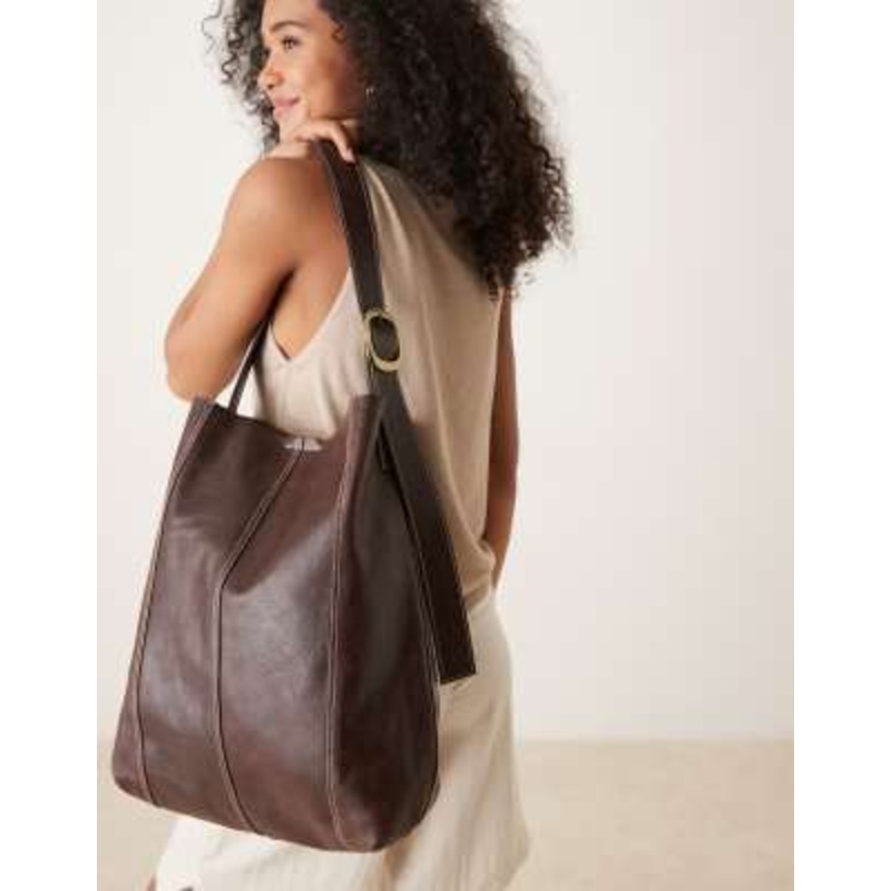 Becksondergaard mae buckle detail leather shoulder tote bag in chocolate brown