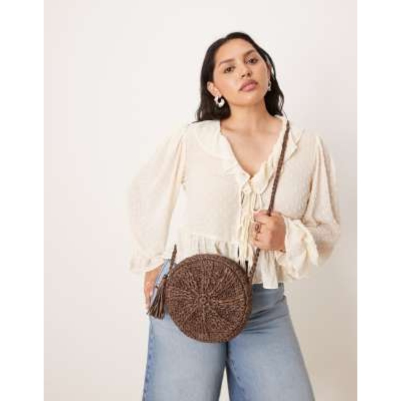 Accessorize raffia circle crossbody bag in chocolate brown