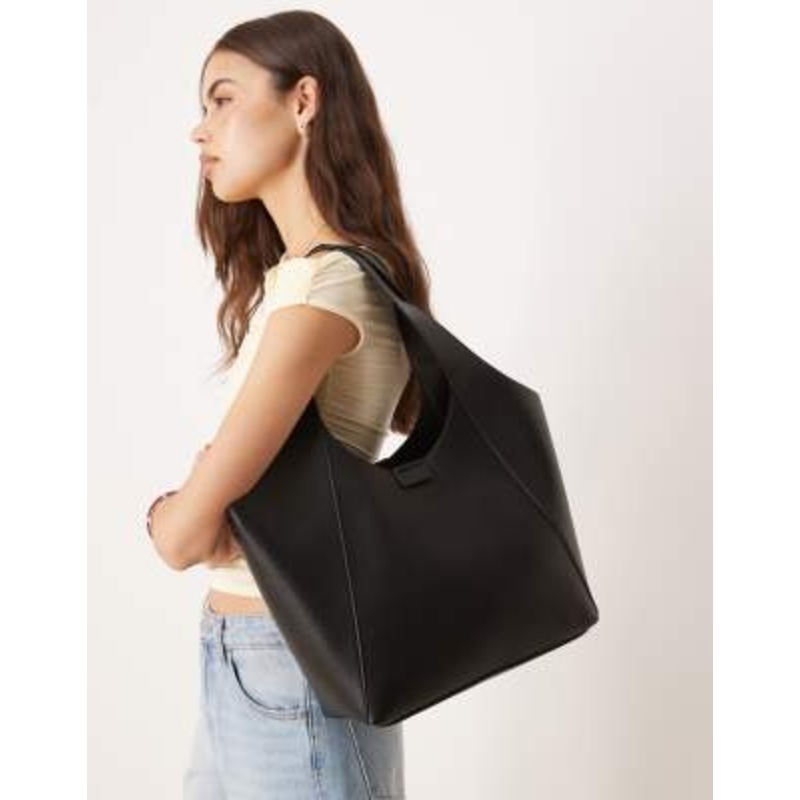 Accessorize oversized shoulder bag in black
