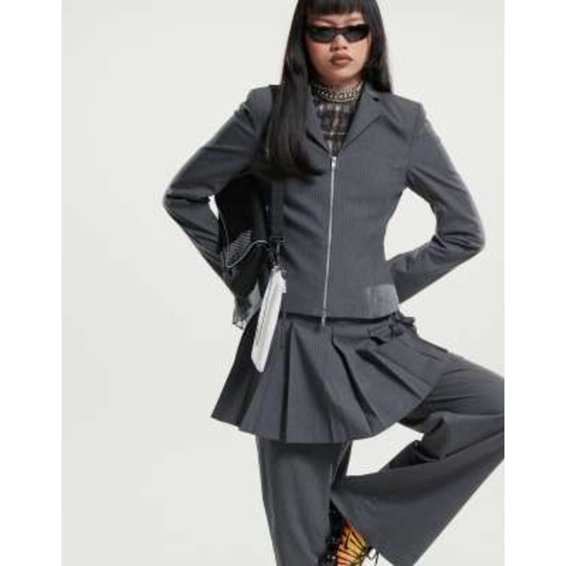 Weekday Mei slim fit zip through blazer in gray melange stripe – part of a set