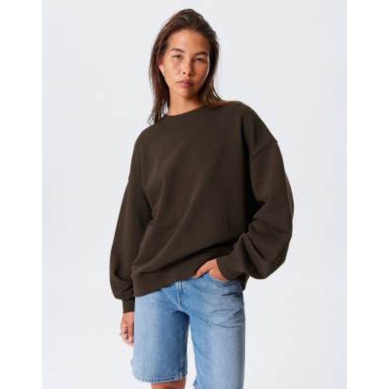 Weekday oversized slouchy sweatshirt in dark brown