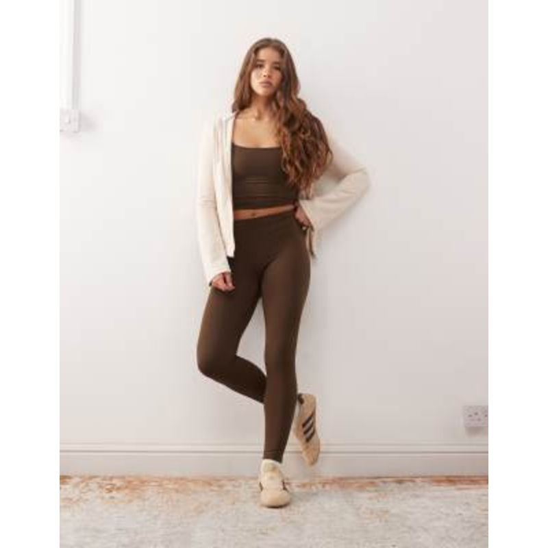 Weekday mix and match sports seamless stretch leggings in dark brown