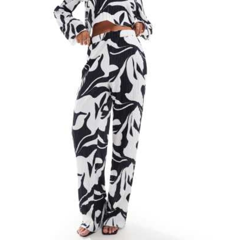 YAS plisse wide leg pant in mono print – part of a set
