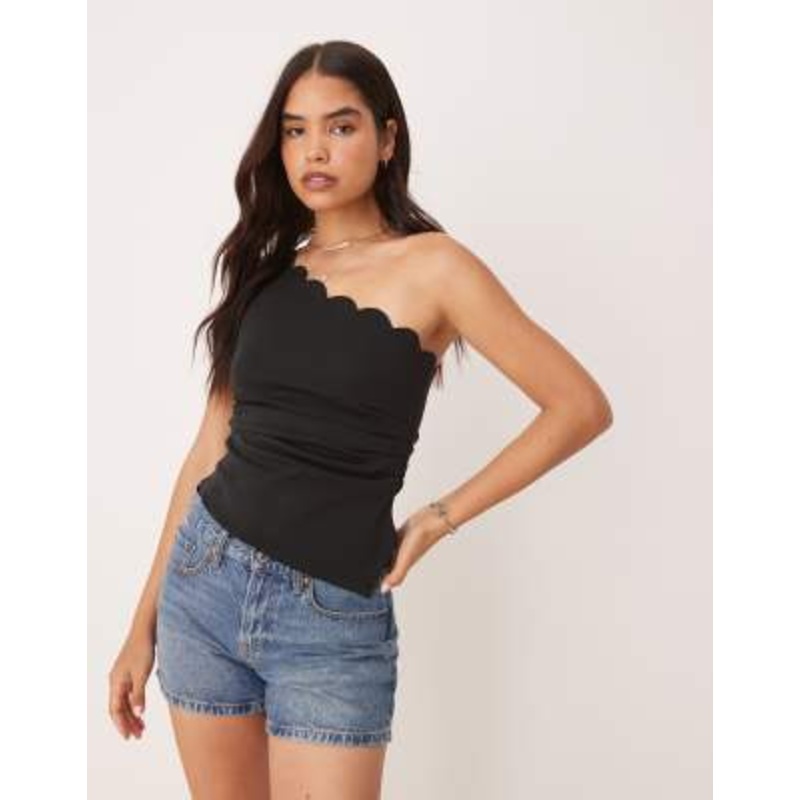 YAS scallop detail premium structured jersey top in black