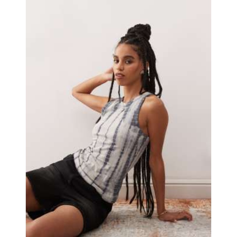 Weekday tank top in black tie dye