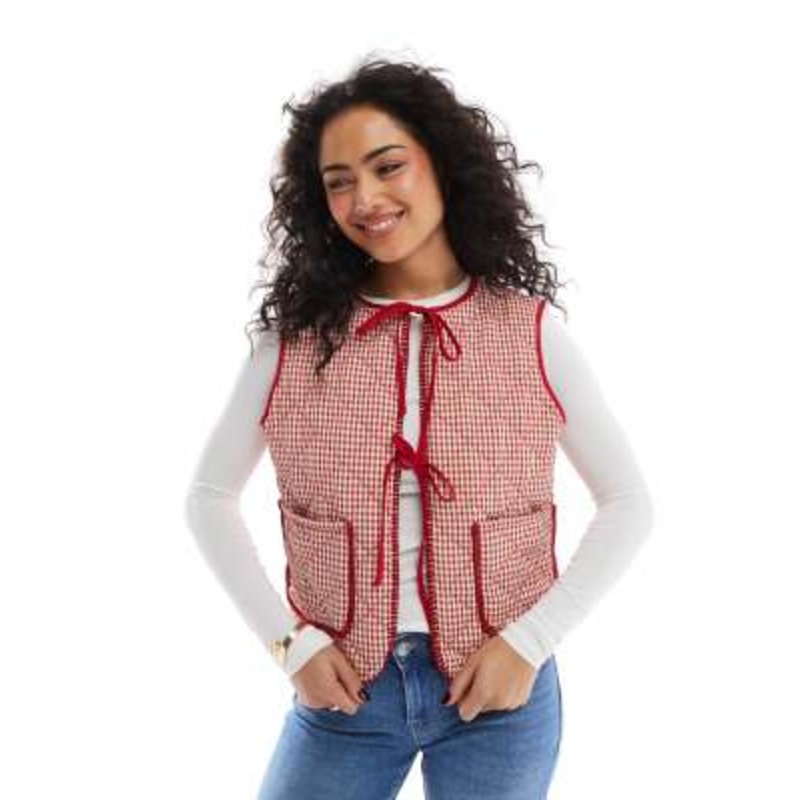 Daisy Street quilted vest in red gingham