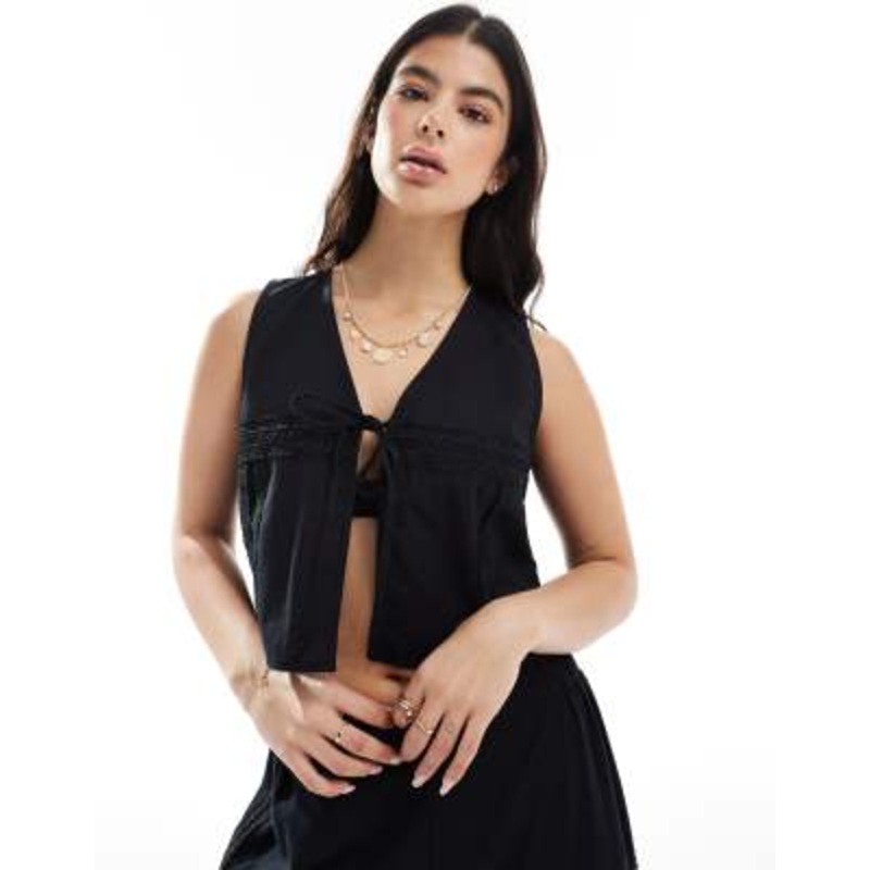 Esmee Exclusive lace panel vest in black – part of a set