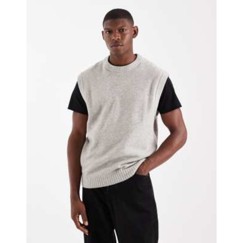 Jack & Jones fluffy knit vest in gray