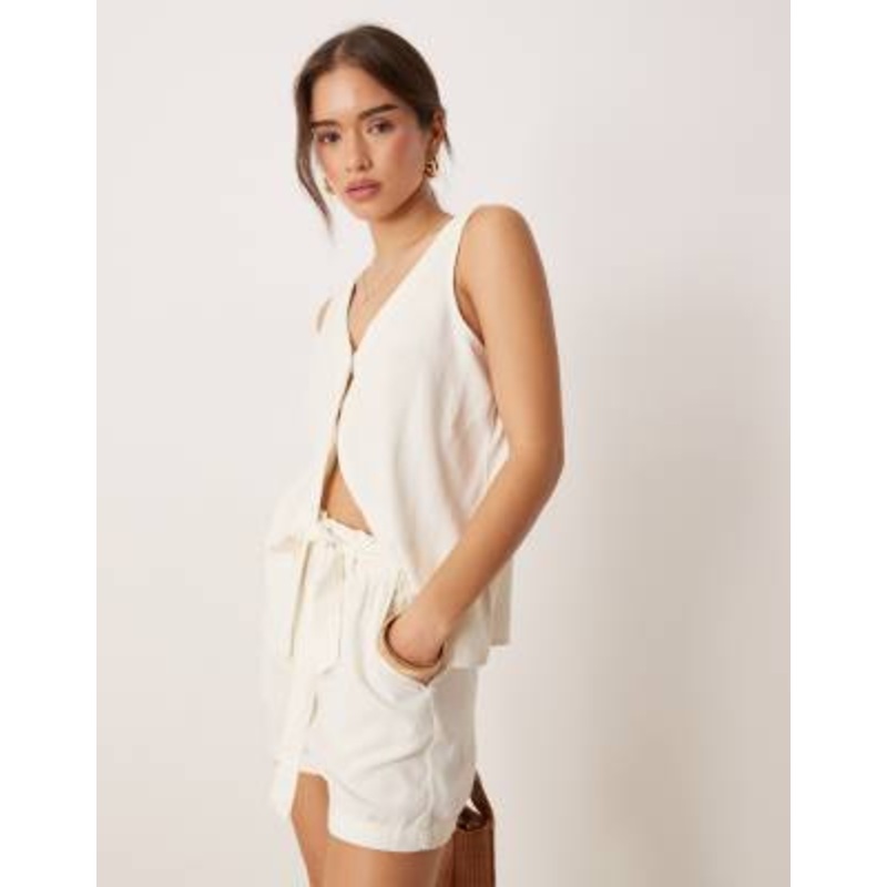 JDY linen mix vest in white – part of a set