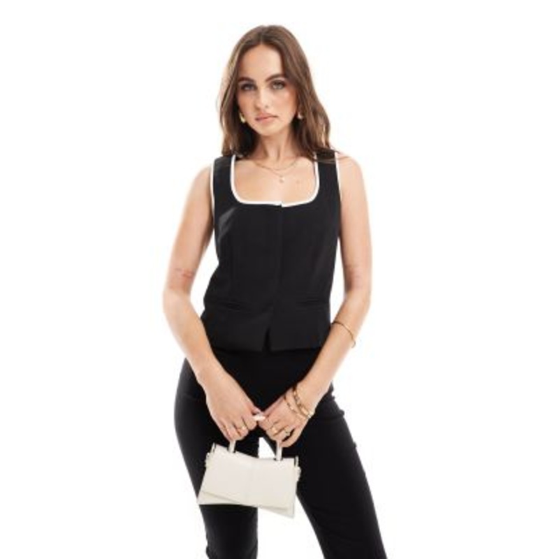 Kaiia exclusive contrast edge vest in black and white