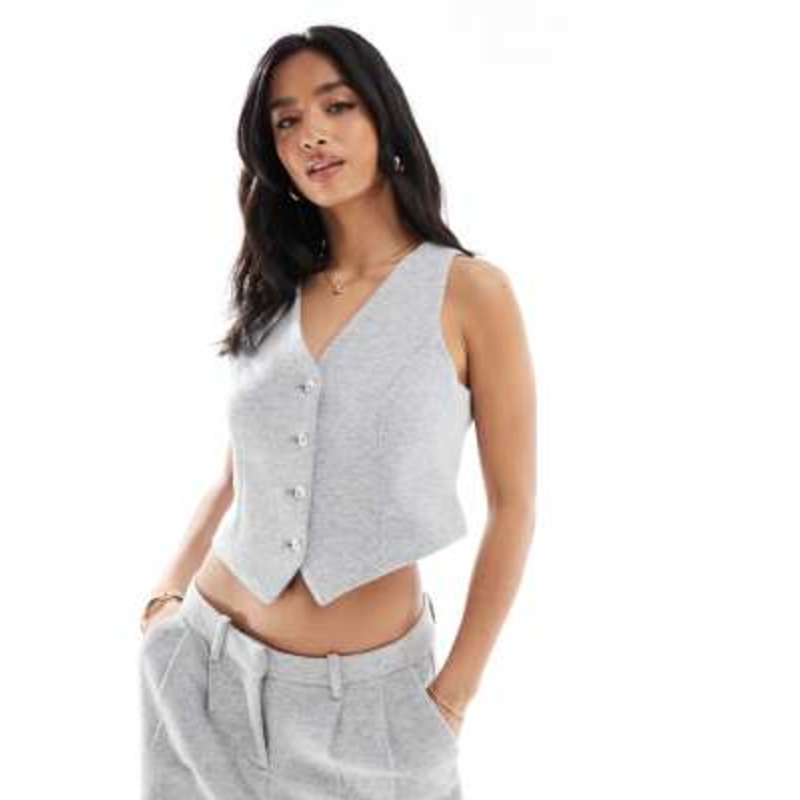 Vero Moda Petite jersey vest in light gray melange – part of a set