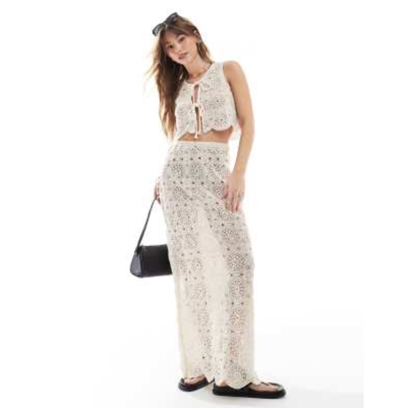4th & Reckless beach floral crochet tie front vest & scallop hem maxi skirt set in beige
