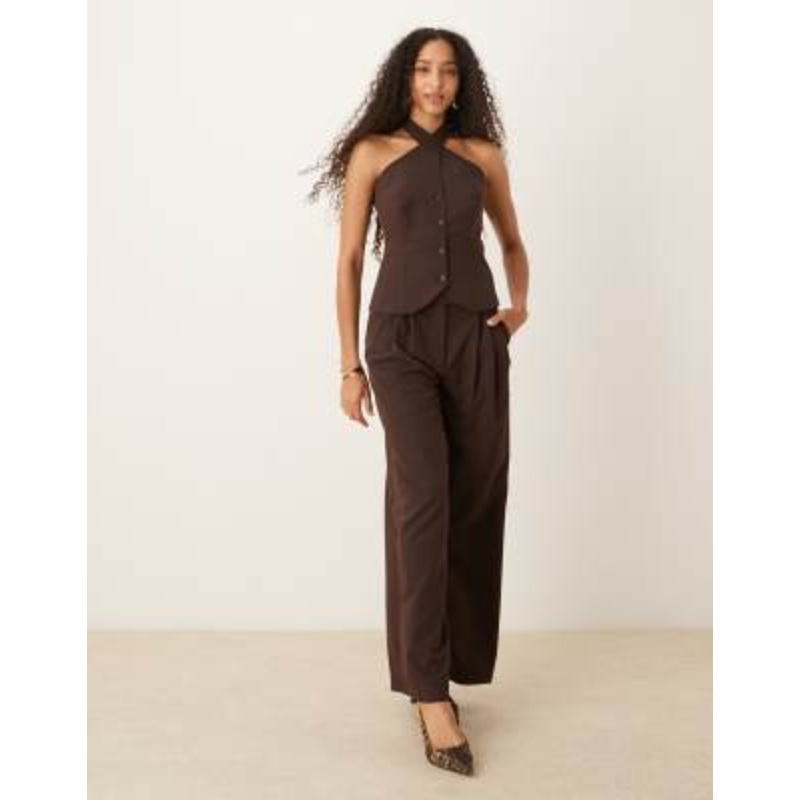 DESIGN tailored halterneck vest and wide leg pants set in chocolate