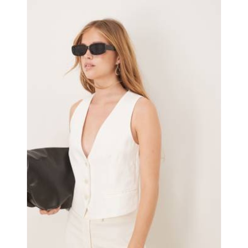 Mango linen vest in white