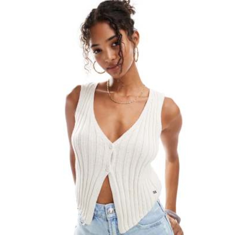 Pull&Bear knit vest style top in off white
