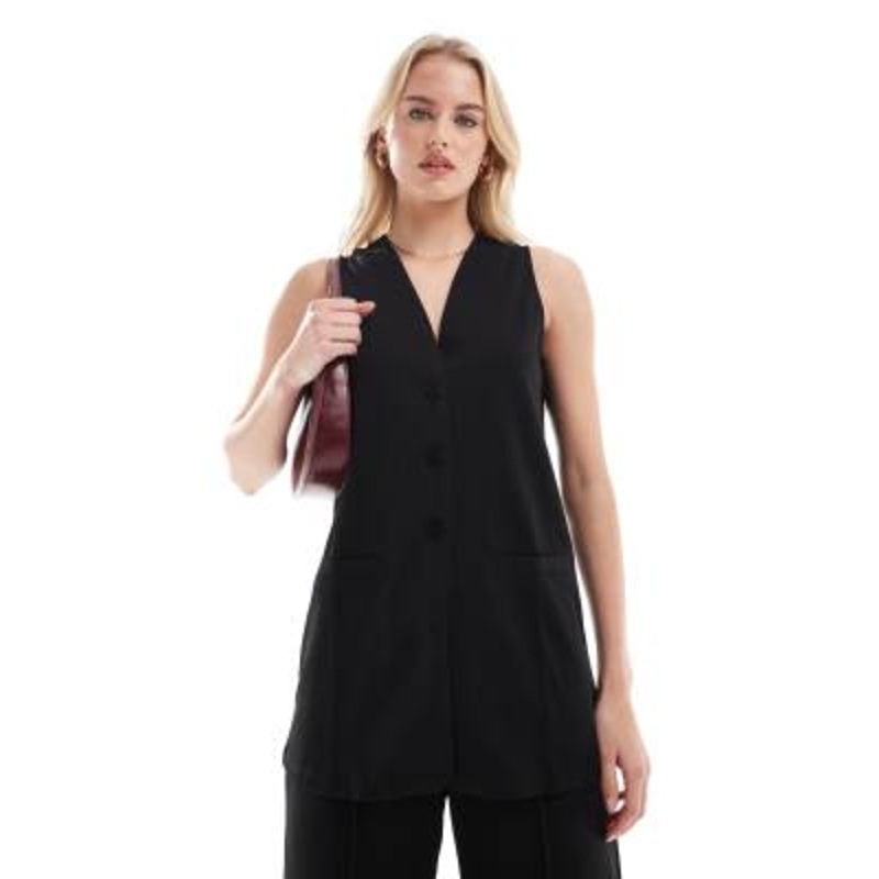 Vero Moda Tall longline jersey crepe vest in black – part of a set