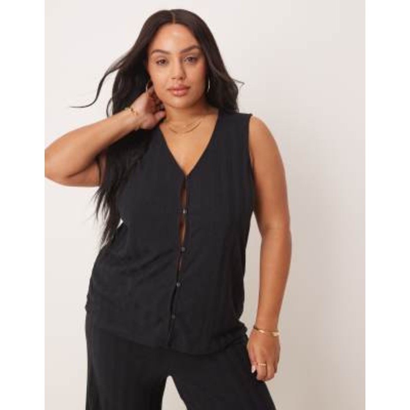 VILA Curve lightweight rib knit sleeveless vest in black – part of a set