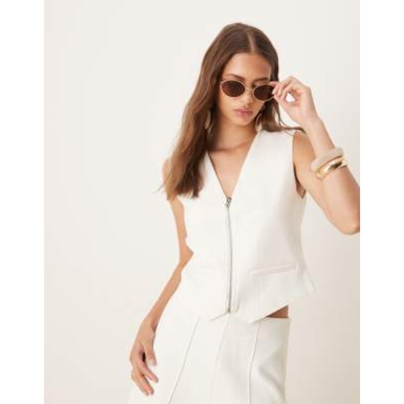 YAS tailored twill zip front vest in white – part of a set