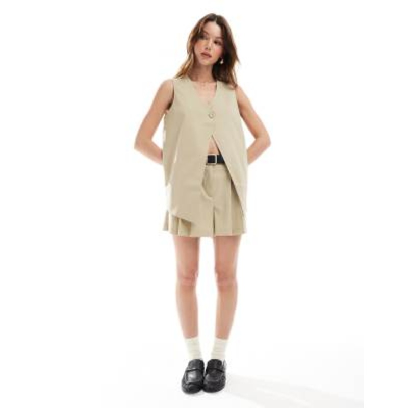 Vero Moda longline tailored vest and pleated front tailored shorts set in beige