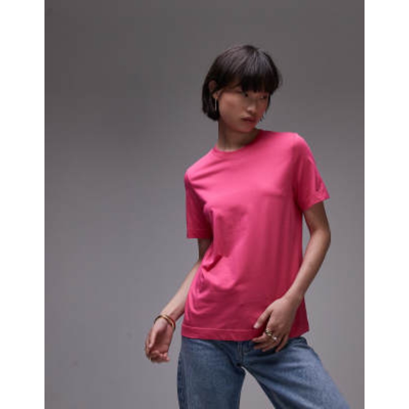ARKET T-shirt in pink