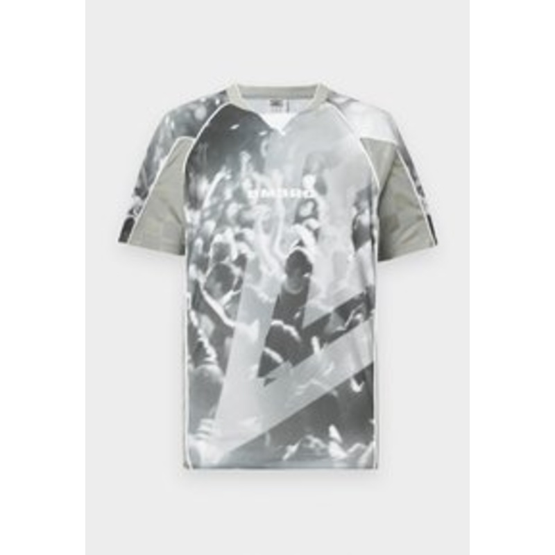 Umbro PANELLED UNISEX – T-Shirt print – harbor mist/grau