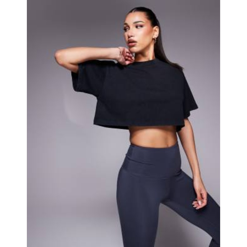 4505 Icon heavyweight cotton cropped t-shirt with quick dry finish in washed black