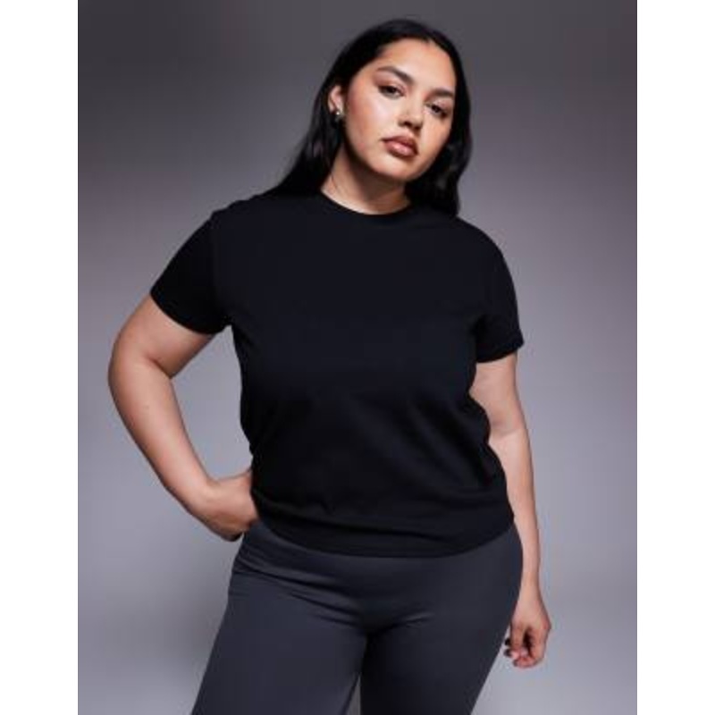 4505 Curve Icon cotton boxy T-shirt with quick dry finish in black