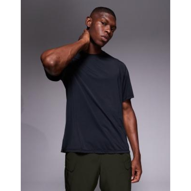 4505 quick dry nylon performance mesh oversized running T-shirt in black