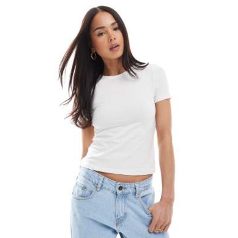 Weekday slim fit t-shirt in white