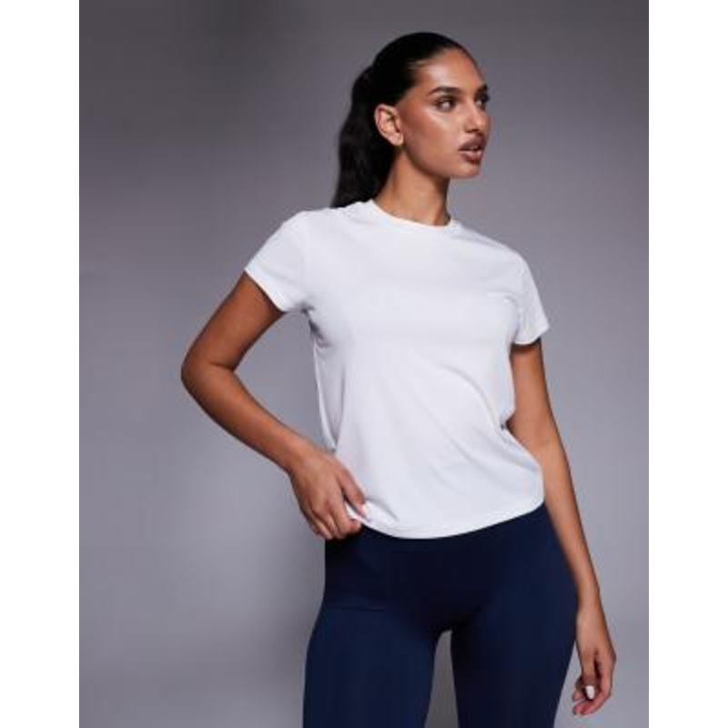 4505 quick dry mesh boxy fit running t-shirt in white