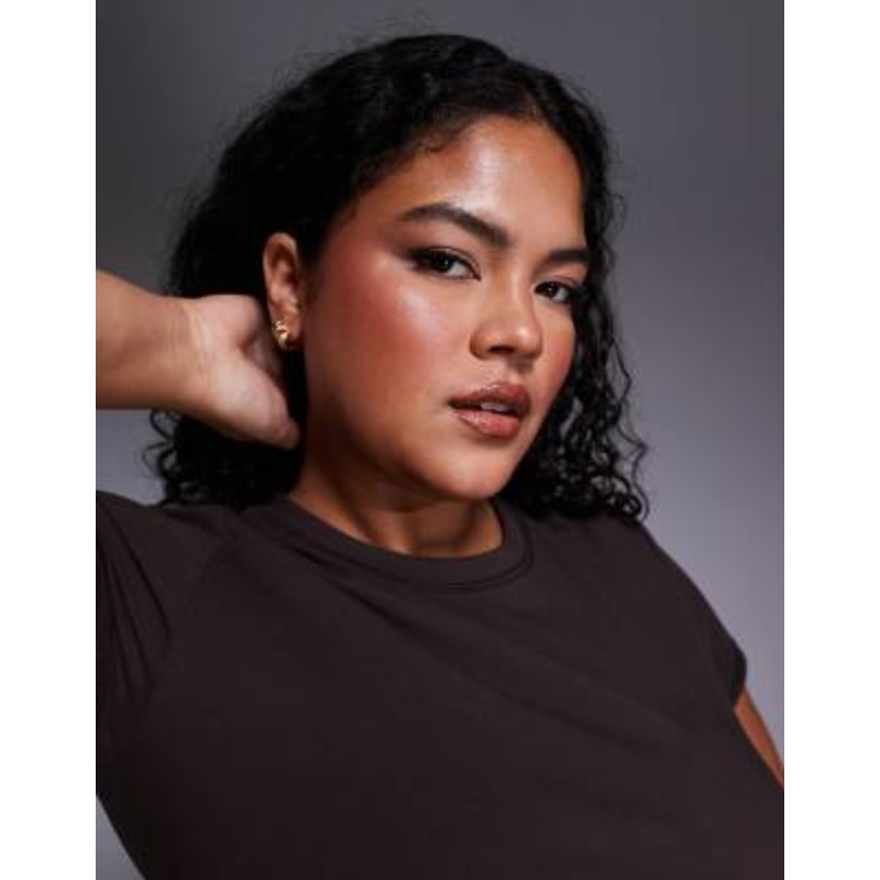 4505 Curve Icon soft touch performance baby t-shirt in chocolate