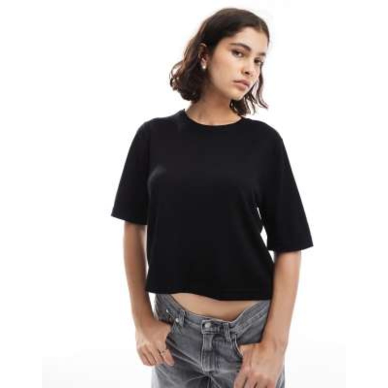 Vero Moda knitted boxy T-shirt in black
