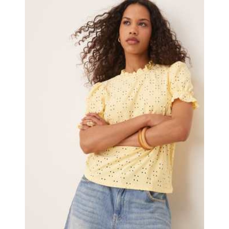 Vila eyelet jersey t-shirt in yellow