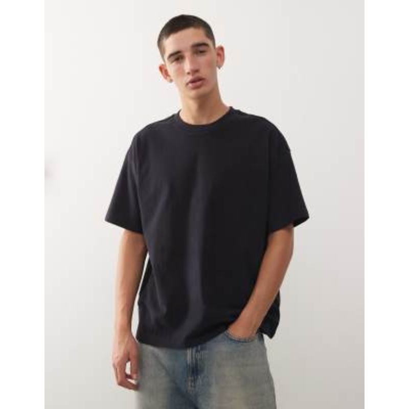 Weekday Great boxy fit t-shirt in navy
