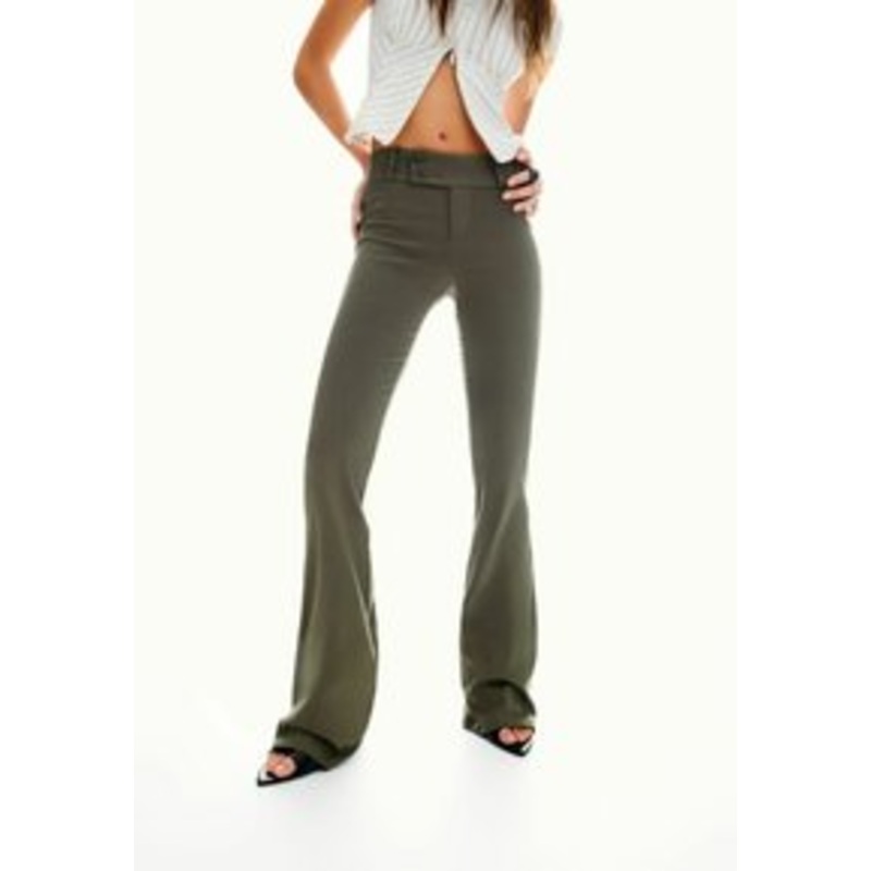 Bershka FLARED BENGALINE – Stoffhose – dark green/dunkelgrn