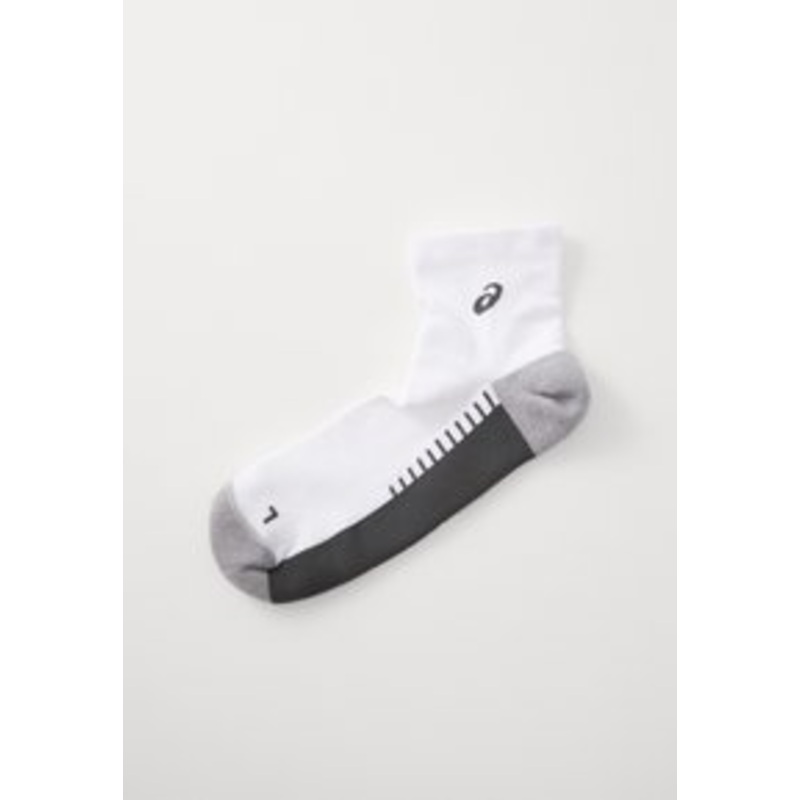 ASICS PERFORMANCE RUN QUARTER UNISEX – Sportsocken – brilliant white/wei