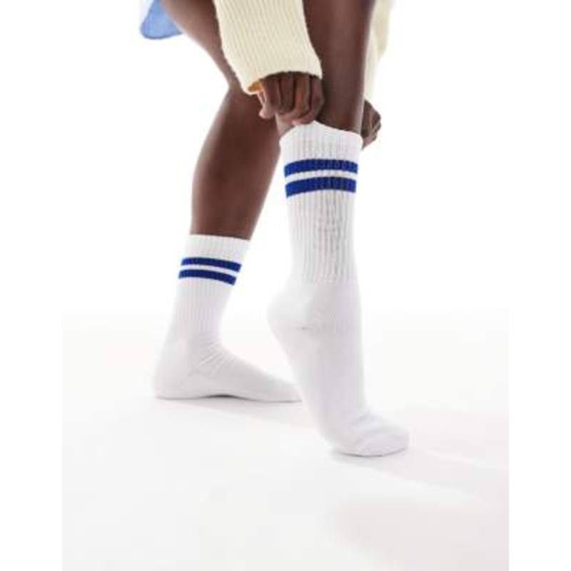 Vero Moda sporty ribbed socks in white and surf blue