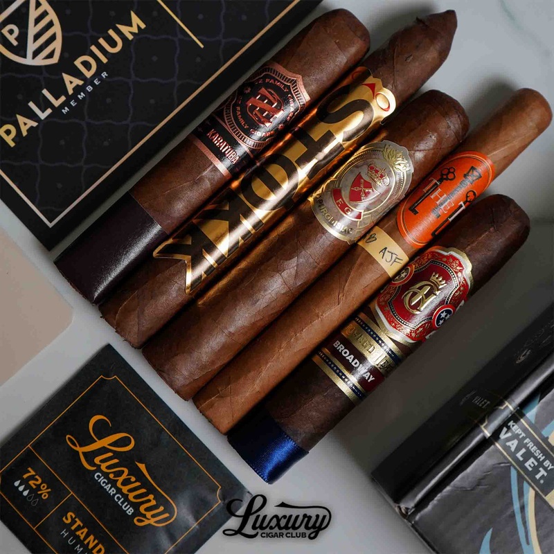 Palladium Subscription Luxury Cigars Monthly