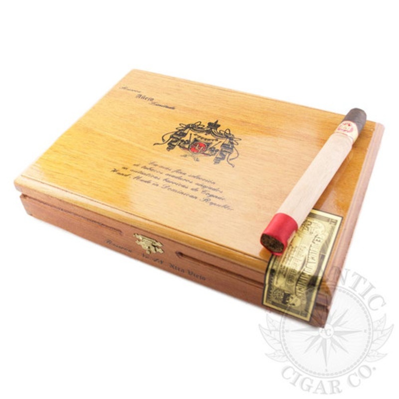 Arturo Fuente Anejo Reserva No. 48