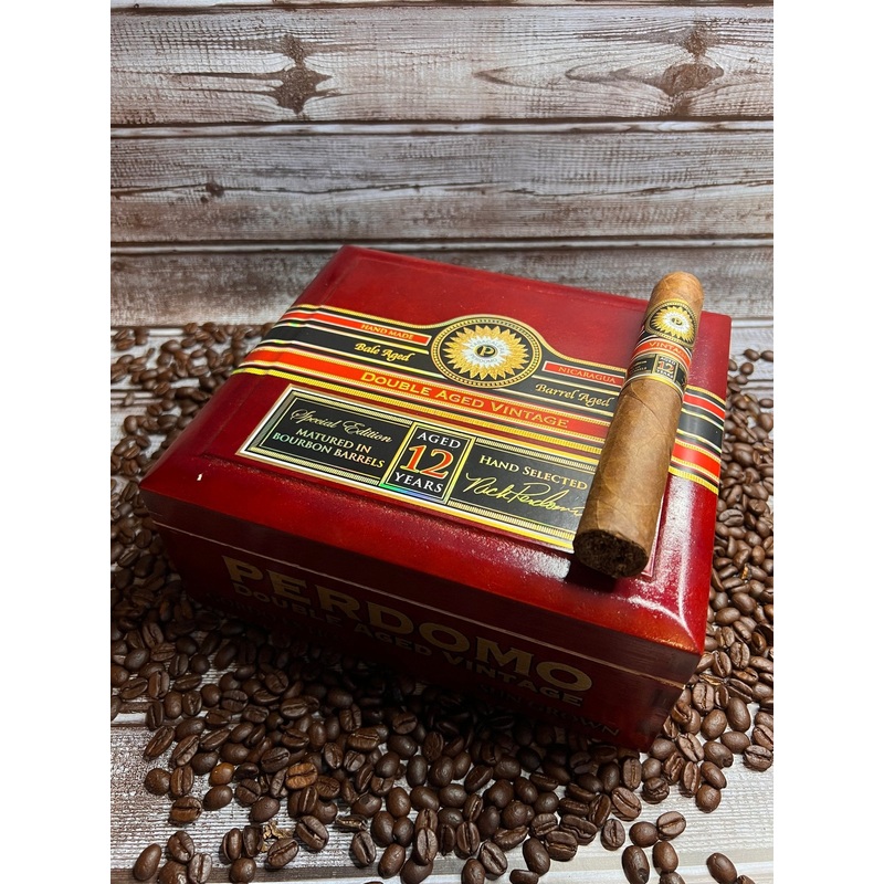 Perdomo Double Aged 12 Year Vintage Sungrown Gordo Extra
